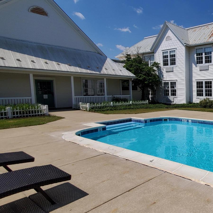 Amish Inn Nappanee Esterno foto