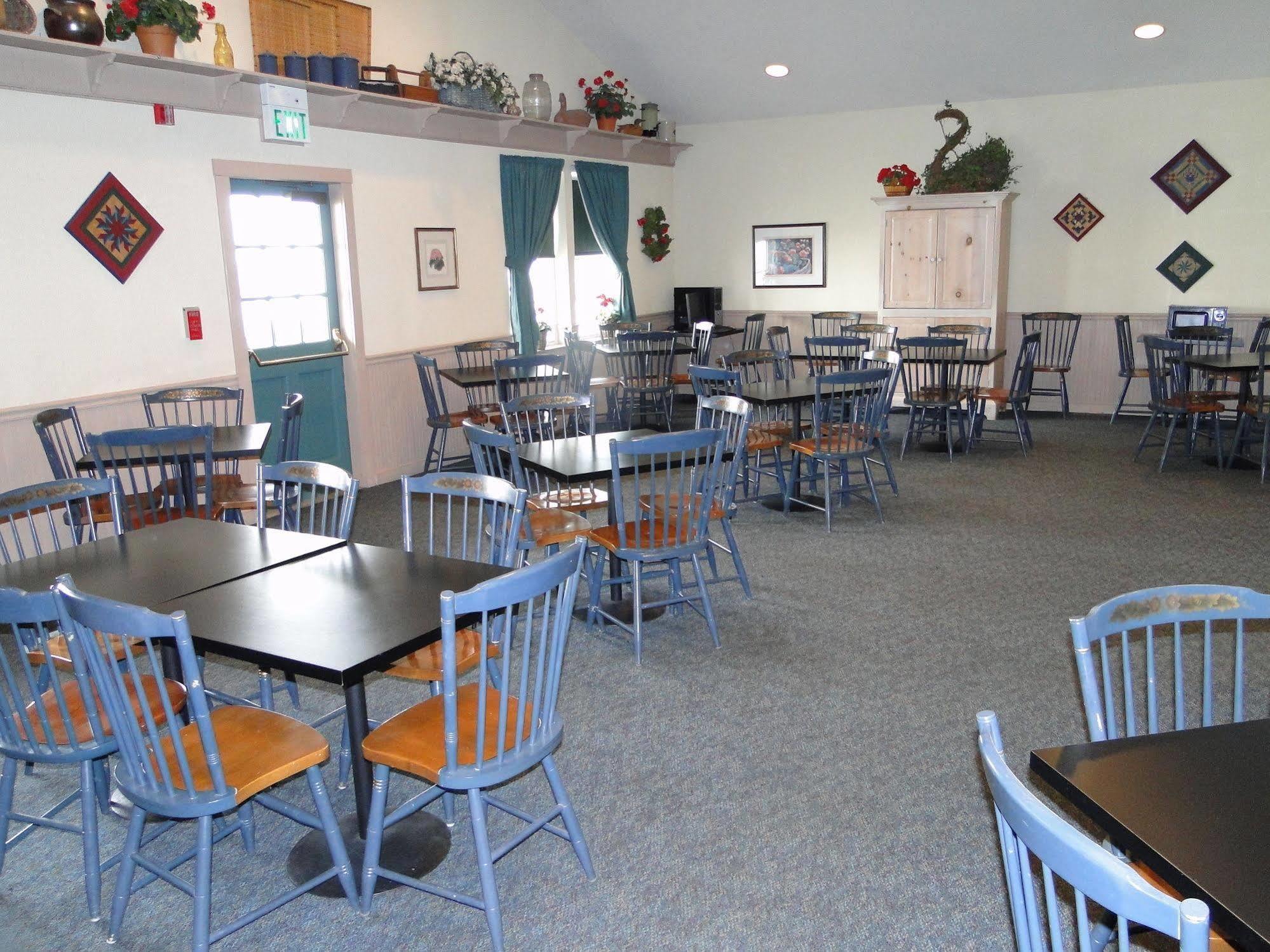 Amish Inn Nappanee Esterno foto