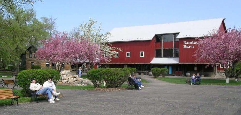 Amish Inn Nappanee Esterno foto